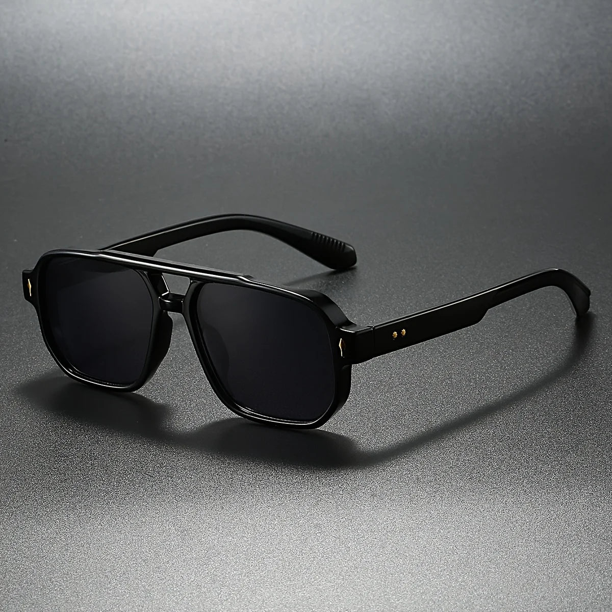 Men's Vintage Sunglasses - Classic UV Protection Shades Eyewear 2025